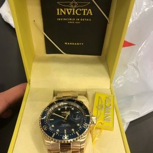 invicta dive master